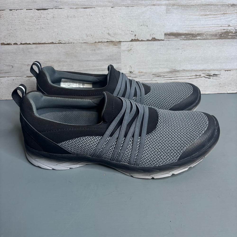 Vionic Jaden ASR1642 Women’s Black & Grey Slip-On Casual Shoes Sz 8.5